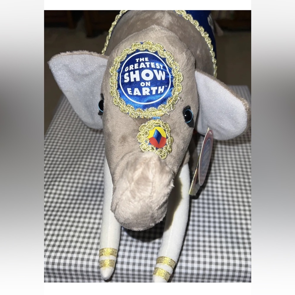 Ringling Bros and Barnum &Bailey 145th Edition Circus Elephant Stuffed Plush new